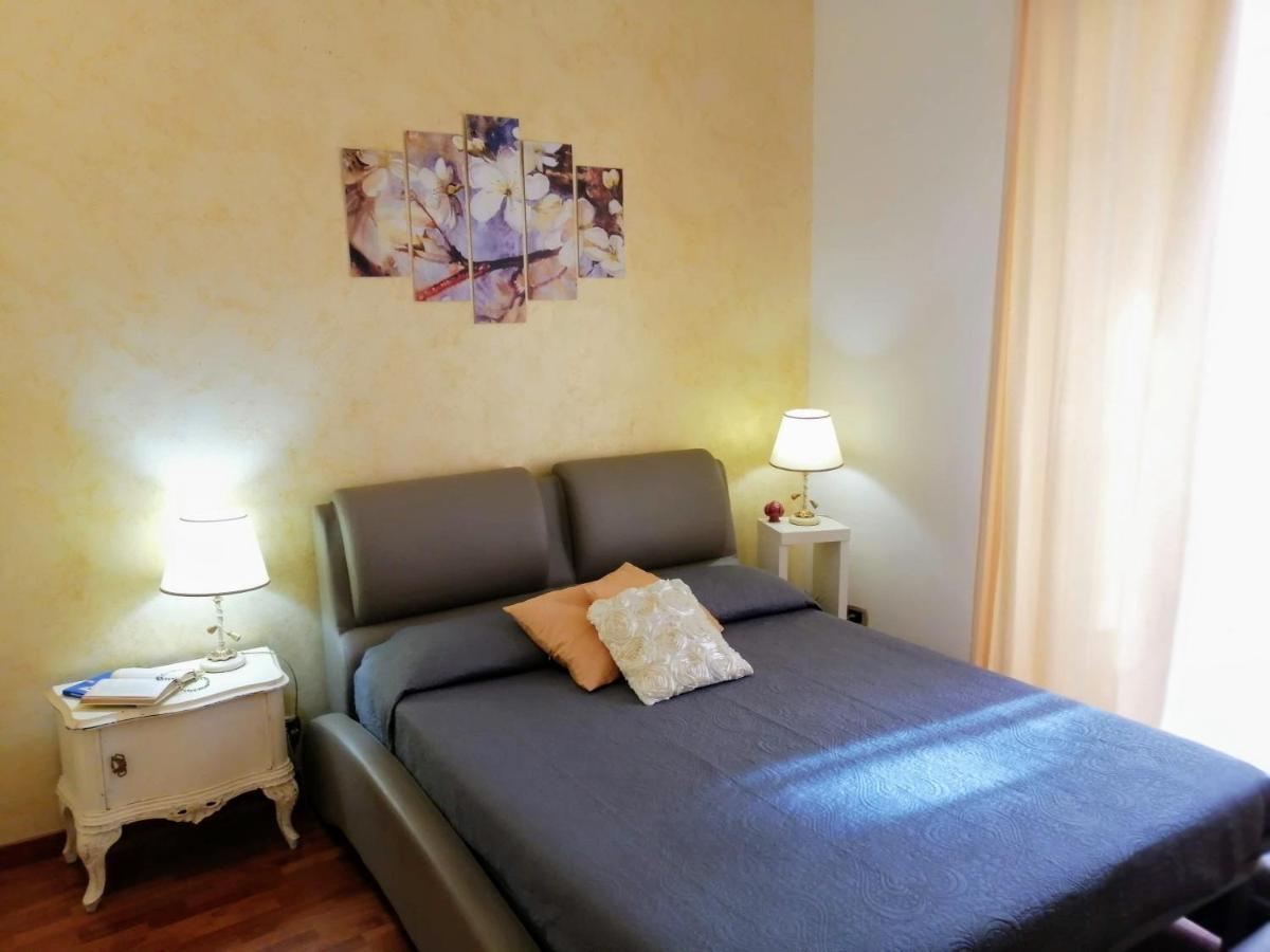 Centro Storico Suites ジョヴィナッツォ エクステリア 写真